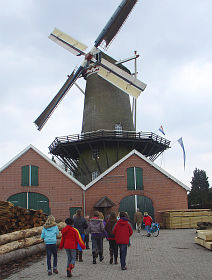 de klas is van school naar de Agneta gewandeld